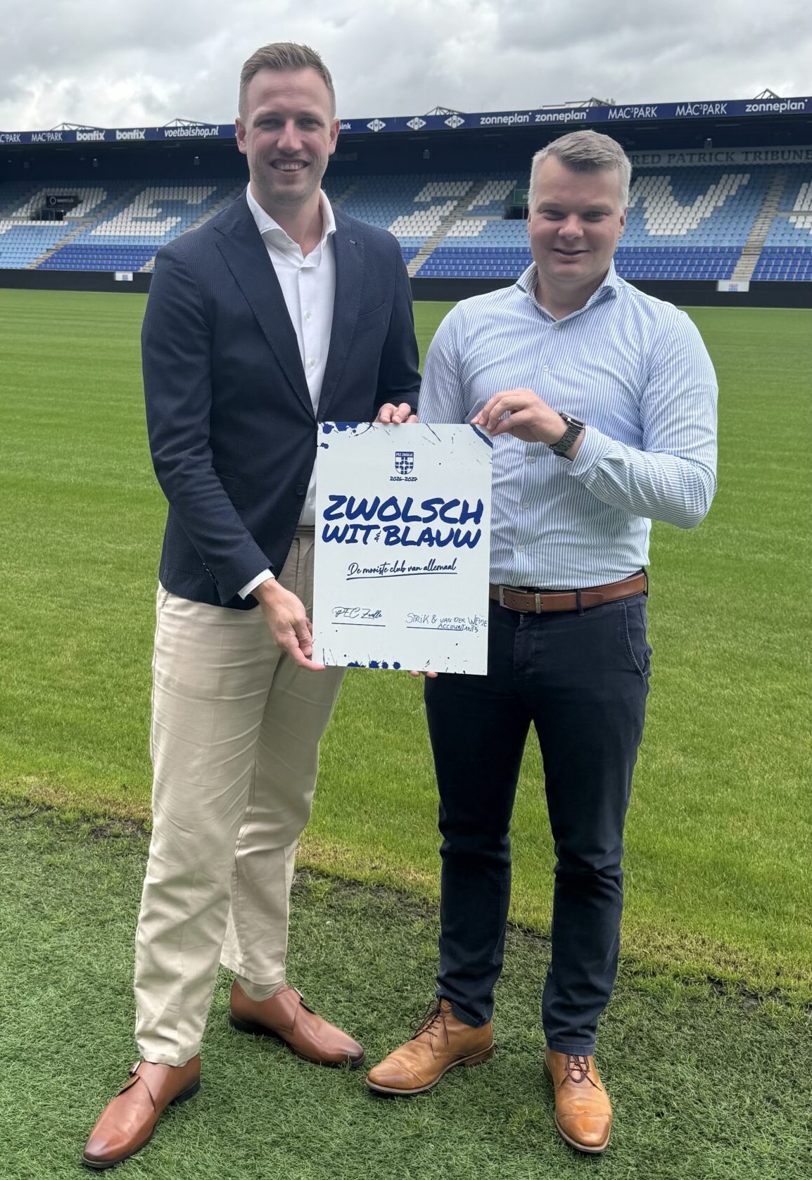 Strik & Van der Weide PEC Strik en Van der Weide Accountants lid PEC Zwolle businessclub